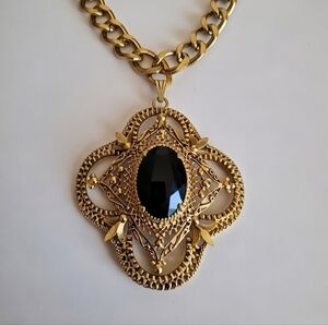 Vintage Florenza Gold Tone and Black Statement Necklace Pendant Runway Jewelry